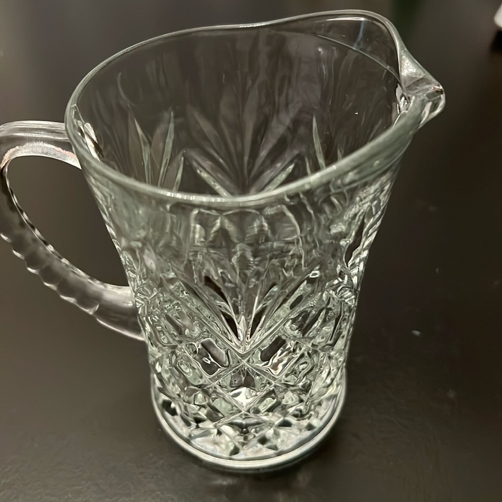 Vintage creamer dish